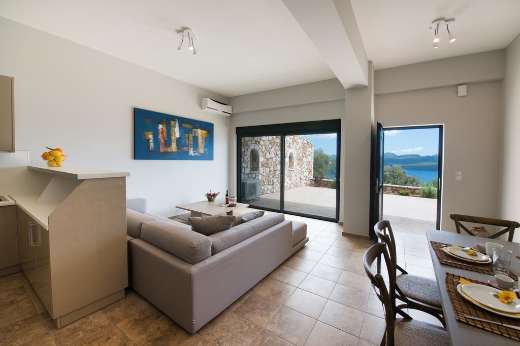 Pearl Mansions Vila Nikiana Exterior foto