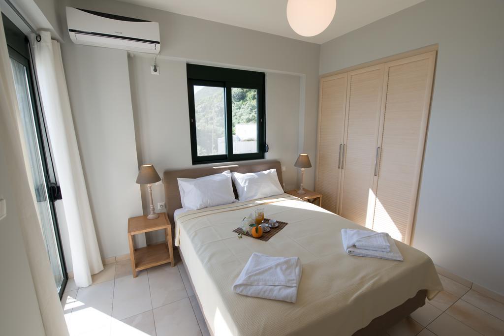 Pearl Mansions Vila Nikiana Exterior foto