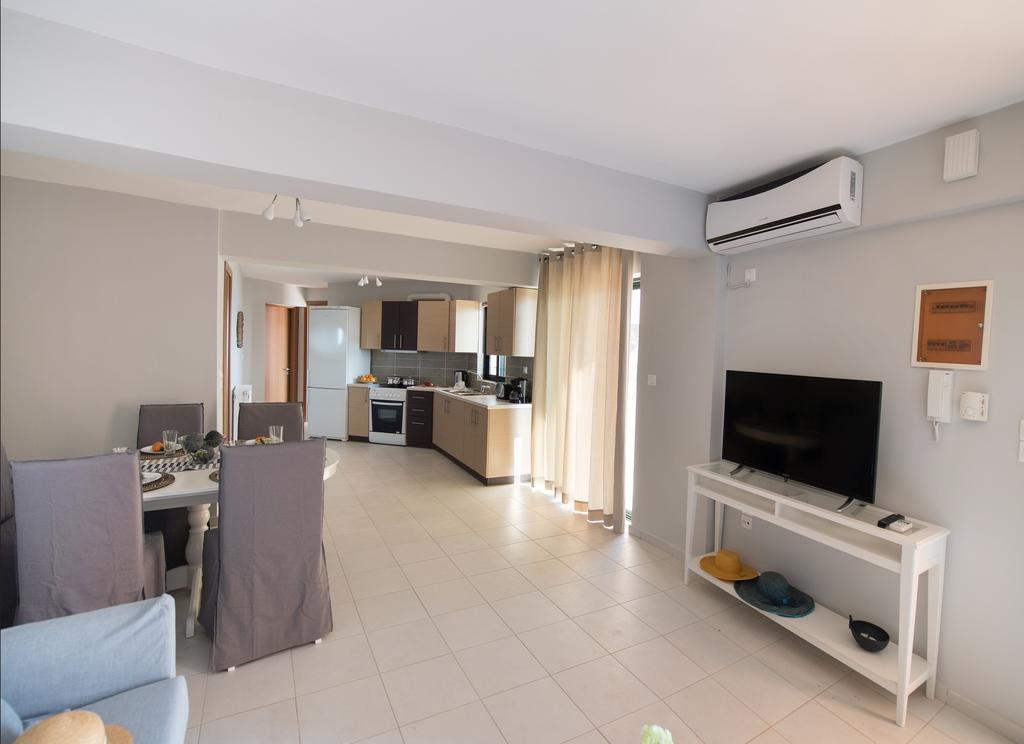Pearl Mansions Vila Nikiana Exterior foto